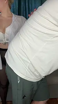 MrMrsRight online show from 03-19-25, 06:46