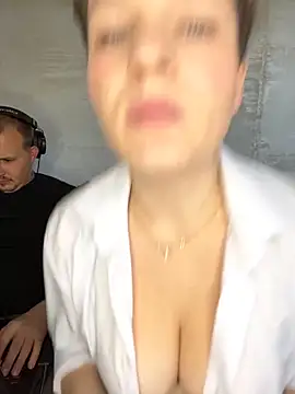 MrMrsRight online show from 09-12-25, 06:35