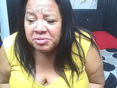 Snapshot of Shanttal0272 chatting on 07-08-26, 02:54 Shanttal0272 online show from 07-08-26, 02:54