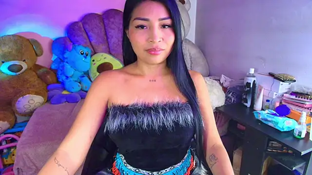 Snapshot of Pocahontascute_33 chatting on 05-28-26, 03:31 Pocahontascute 33 online show from 05-28-26, 03:31