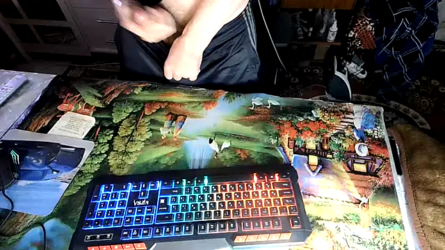 Snapshot of oleg1984 chatting on 09-17-25, 08:43 oleg1984 online show from 09-17-25, 08:43