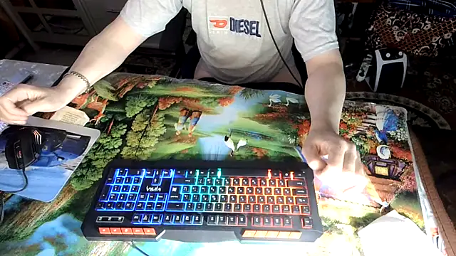 Snapshot of oleg1984 chatting on 10-03-25, 06:16 oleg1984 online show from 10-03-25, 06:16