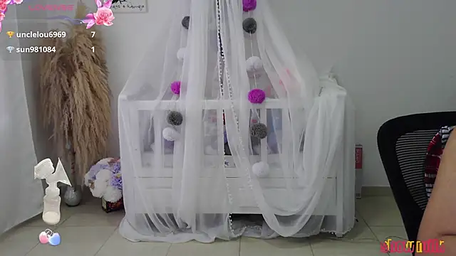 Snapshot of umarany chatting on 02-24-25, 02:48 umarany online show from 02-24-25, 02:48