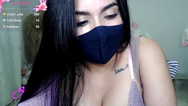 Snapshot of umarany chatting on 03-10-25, 11:38 umarany online show from 03-10-25, 11:38