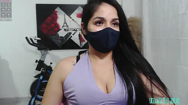 Snapshot of umarany chatting on 02-04-26, 11:42 umarany online show from 02-04-26, 11:42