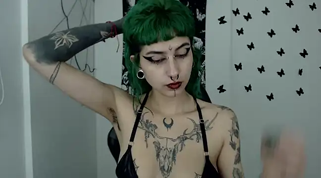 Snapshot of n0sferatus__ chatting on 01-07-25, 08:13 n0sferatus online show from 01-07-25, 08:13