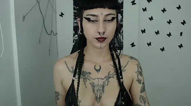 Snapshot of n0sferatus__ chatting on 03-13-25, 03:11 n0sferatus online show from 03-13-25, 03:11