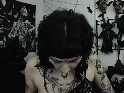 n0sferatus   online show from 06-11-26, 02:53