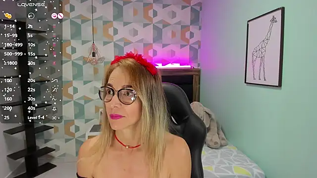 CATIAJONES online show from 01-27-25, 06:52