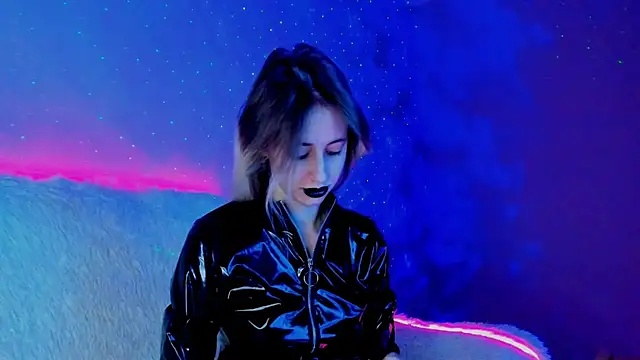 Snapshot of Inner_Light chatting on 12-20-24, 03:21 Inner Light online show from 12-20-24, 03:21