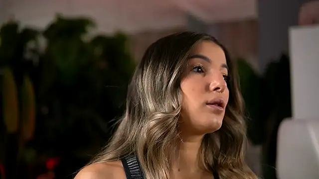 KellyMathews online show from 03-19-26, 03:10