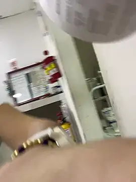 Snapshot of nurse_desi_sexlove chatting on 02-26-25, 04:58 nurse desi sexlove online show from 02-26-25, 04:58