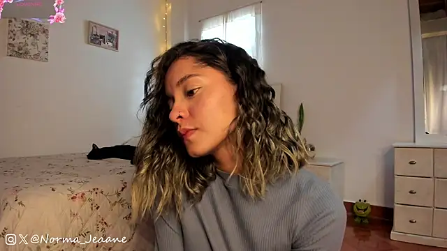 Snapshot of Norma-Jeaane chatting on 01-17-25, 07:49 Norma-Jeaane online show from 01-17-25, 07:49
