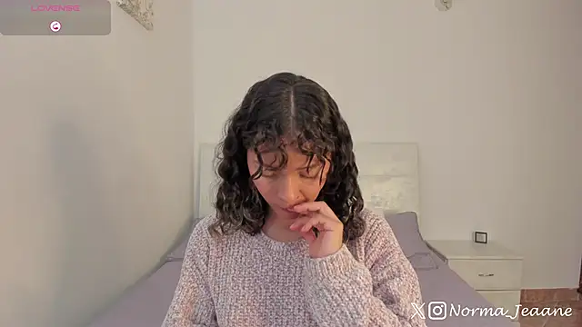 Snapshot of Norma-Jeaane chatting on 11-24-25, 08:19 Norma-Jeaane online show from 11-24-25, 08:19