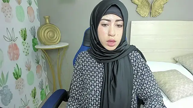 Snapshot of chaymae_nah_ chatting on 01-11-25, 06:03 chaymae nah online show from 01-11-25, 06:03