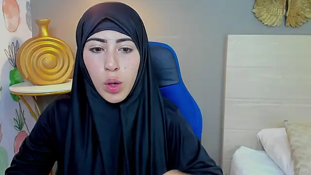 Snapshot of chaymae_nah_ chatting on 01-12-25, 08:25 chaymae nah online show from 01-12-25, 08:25