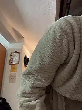 Snapshot of rafamarianoofc chatting on 12-17-25, 10:05 rafamarianoofc online show from 12-17-25, 10:05