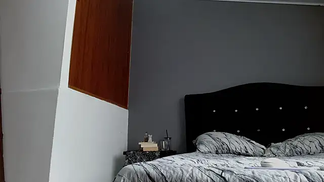 Emilia 1995 online show from 01-31-25, 07:51