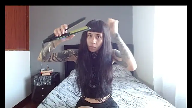 Emilia 1995 online show from 02-05-26, 12:21