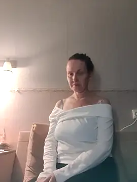 Evelina cute online show from 11-16-25, 06:02