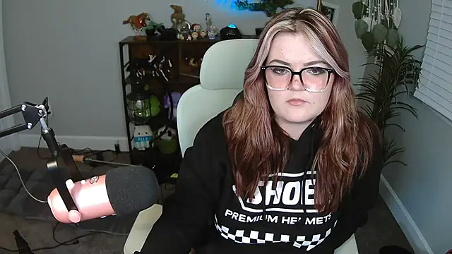 rodeobrii online show from 03-25-26, 01:44