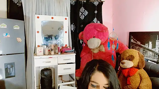 Snapshot of AngelicaDark chatting on 03-06-25, 02:51 AngelicaDark online show from 03-06-25, 02:51