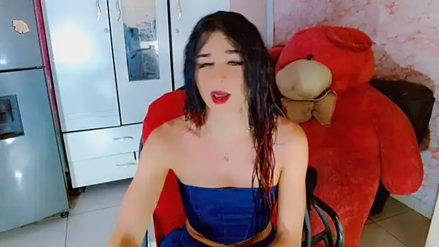 Snapshot of AngelicaDark chatting on 10-07-25, 02:25 AngelicaDark online show from 10-07-25, 02:25