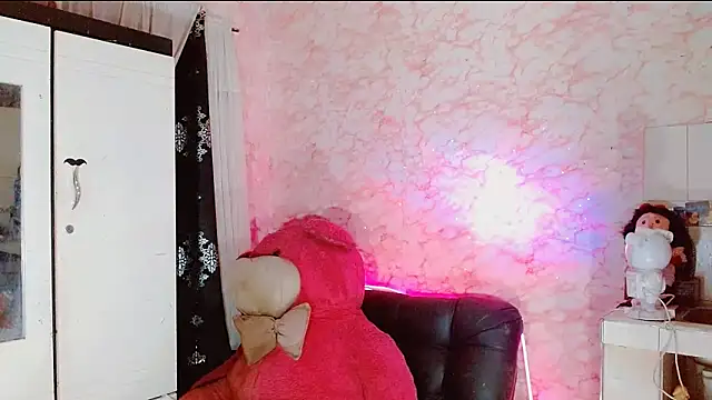 Snapshot of AngelicaDark chatting on 05-20-26, 03:24 AngelicaDark online show from 05-20-26, 03:24
