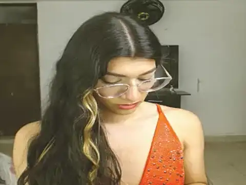 engielphoenis14 online show from 01-15-25, 10:38