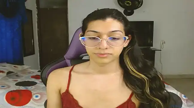 engielphoenis14 online show from 03-19-25, 09:37