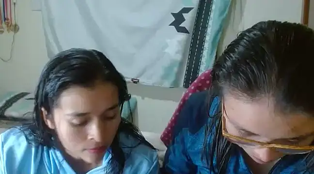 Snapshot of clayre_and_jill chatting on 01-17-25, 03:01 clayre and jill online show from 01-17-25, 03:01