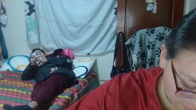 Snapshot of clayre_and_jill chatting on 11-07-25, 02:11 clayre and jill online show from 11-07-25, 02:11