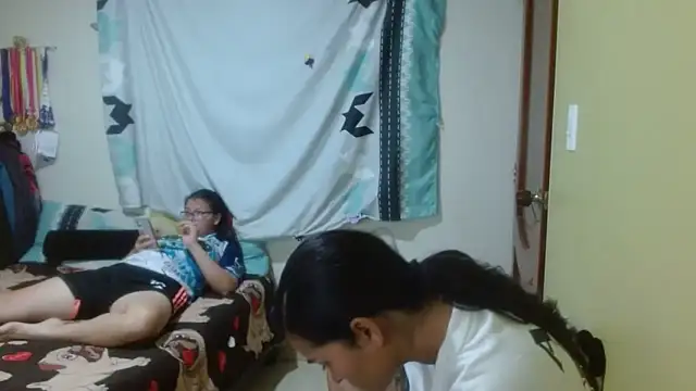 clayre and jill online show from 02-12-26, 04:18