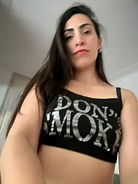 Snapshot of alessandra-a chatting on 10-13-25, 09:15 alessandra-a online show from 10-13-25, 09:15