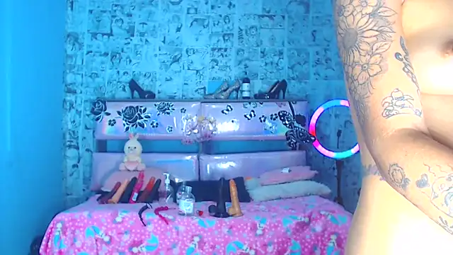 Snapshot of gabbiefoxthx chatting on 12-28-24, 03:37 gabbiefoxthx online show from 12-28-24, 03:37