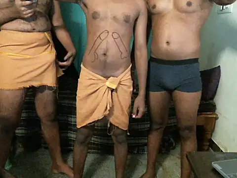 Snapshot of indianbull2023 chatting on 09-19-25, 07:21 indianbull2023 online show from 09-19-25, 07:21