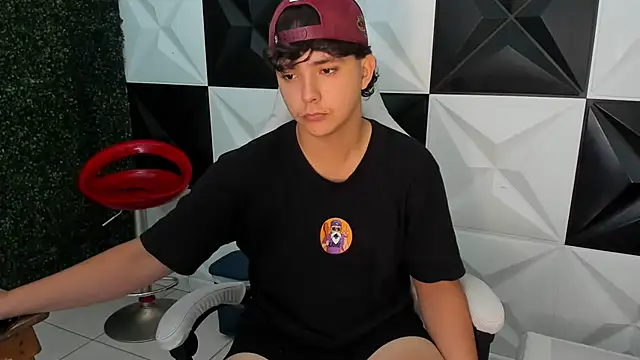 Dani cumboy online show from 11-22-25, 04:39