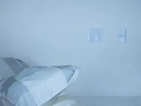 Snapshot of sorafire chatting on 01-17-26, 11:48 sorafire online show from 01-17-26, 11:48