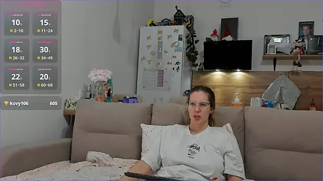 Snapshot of Girl_alone_home chatting on 02-14-26, 03:58 Girl alone home online show from 02-14-26, 03:58