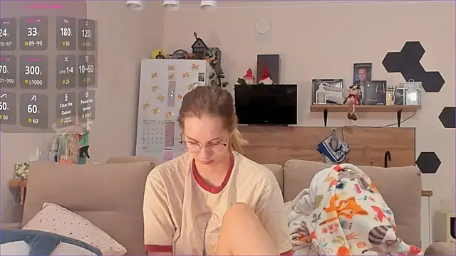 Snapshot of Girl_alone_home chatting on 02-22-26, 02:45 Girl alone home online show from 02-22-26, 02:45