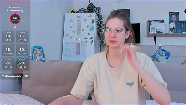 Girl alone home online show from 04-17-26, 03:42