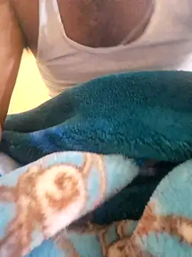 Snapshot of villagb12 chatting on 12-26-24, 06:01 villagb12 online show from 12-26-24, 06:01