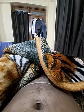 Snapshot of villagb12 chatting on 01-16-25, 08:25 villagb12 online show from 01-16-25, 08:25