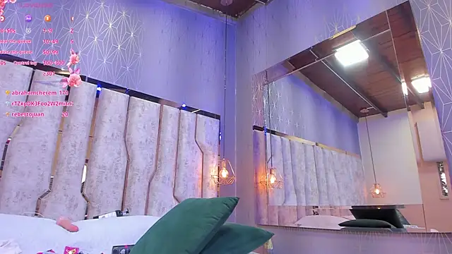 Snapshot of barbara_cambels chatting on 03-10-25, 10:24 barbara cambels online show from 03-10-25, 10:24