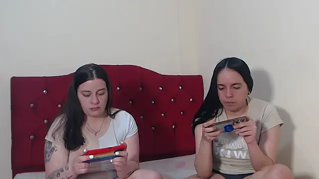 Lola barbara online show from 10-17-25, 05:15