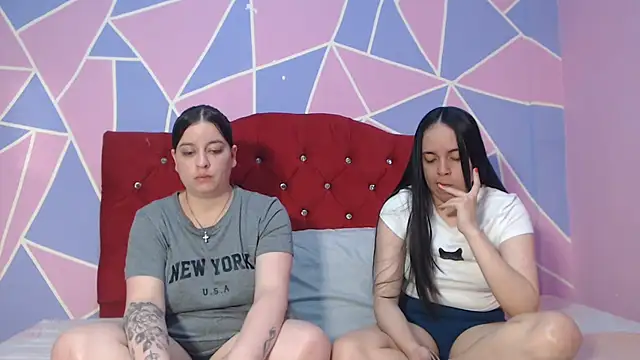Snapshot of Lola_barbara chatting on 06-25-26, 10:58 Lola barbara online show from 06-25-26, 10:58