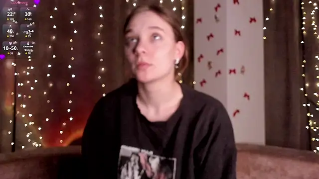 Snapshot of NaokoStifel chatting on 02-15-26, 01:02 NaokoStifel online show from 02-15-26, 01:02