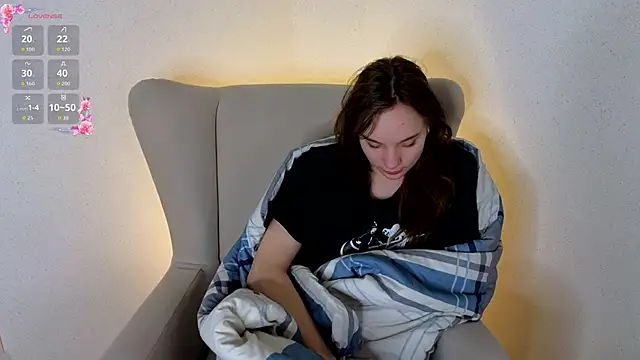 Snapshot of NaokoStifel chatting on 02-27-26, 01:38 NaokoStifel online show from 02-27-26, 01:38