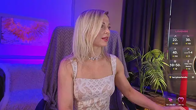 Snapshot of Gloria_Lovely chatting on 07-09-26, 11:25 Gloria Lovely online show from 07-09-26, 11:25