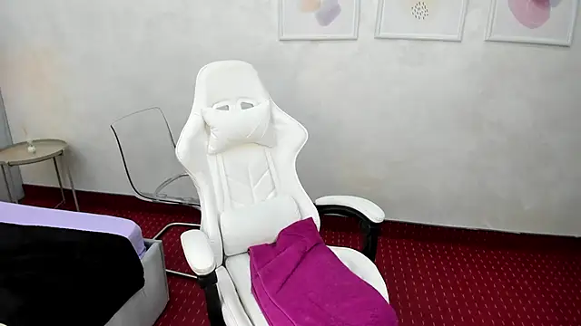 patriciakeys online show from 02-24-25, 06:49